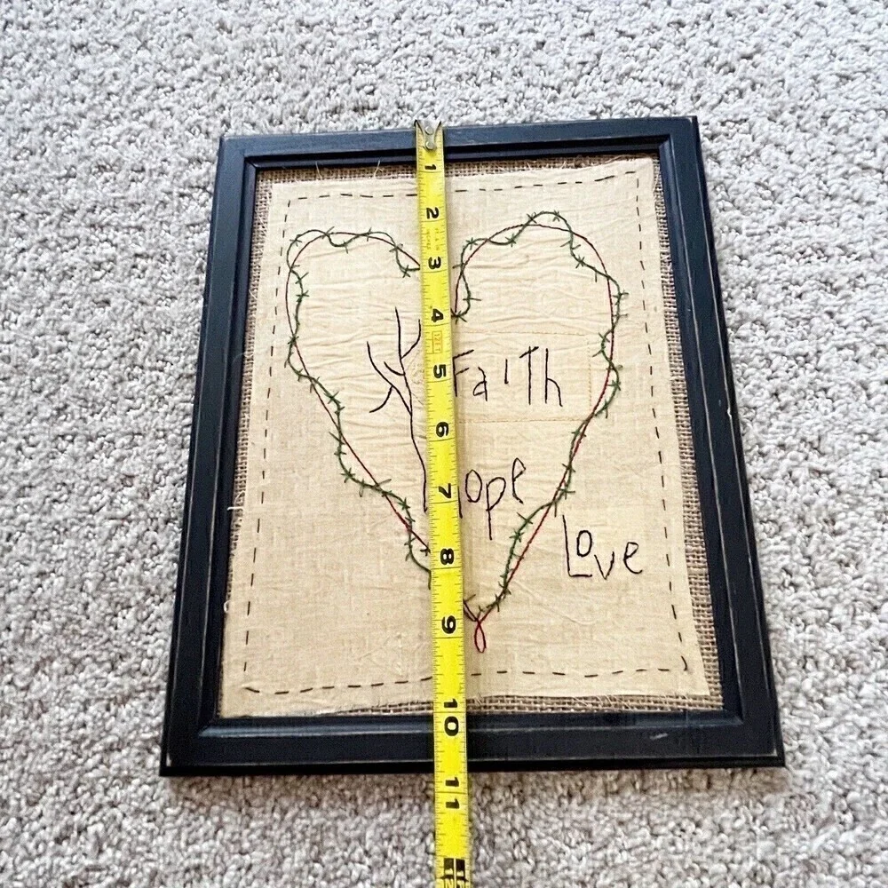 Primitive Stitchery 